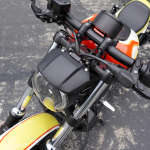 ヘッドライトバイザー ブラック ナイトスター